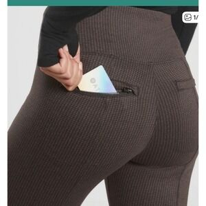 Athleta Delancey Houndstooth Tight Leggings Pants Size M Brown Zip Pocket